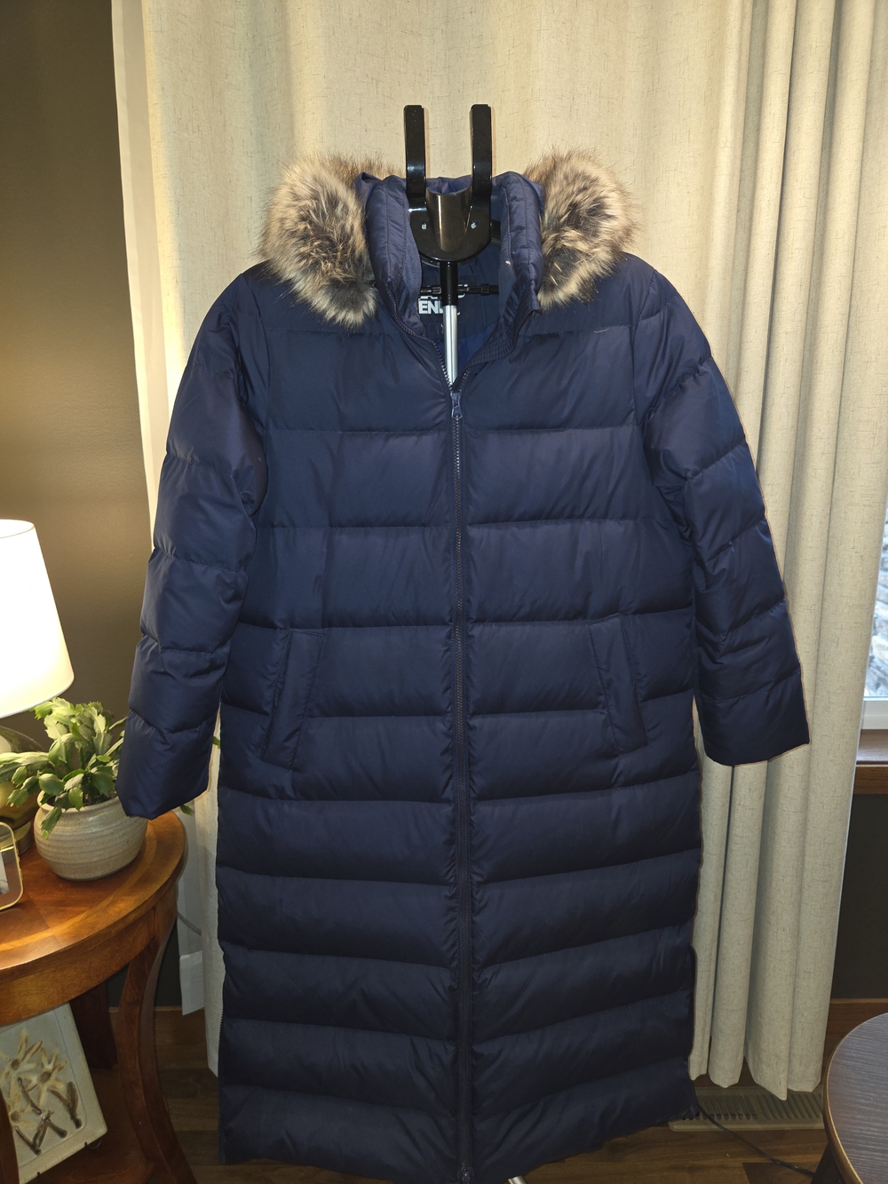 Lands' End Navy Long Quilted Down Coat with Faux Fur Trim Hood - Large Petite